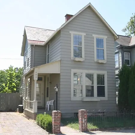 The Schumacher Cottage- 2 Bedroom W Parking & Yard
